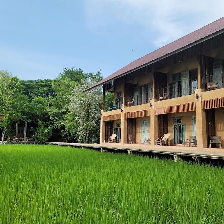 Phu-Anna Eco House Hotel Hot Exterior foto